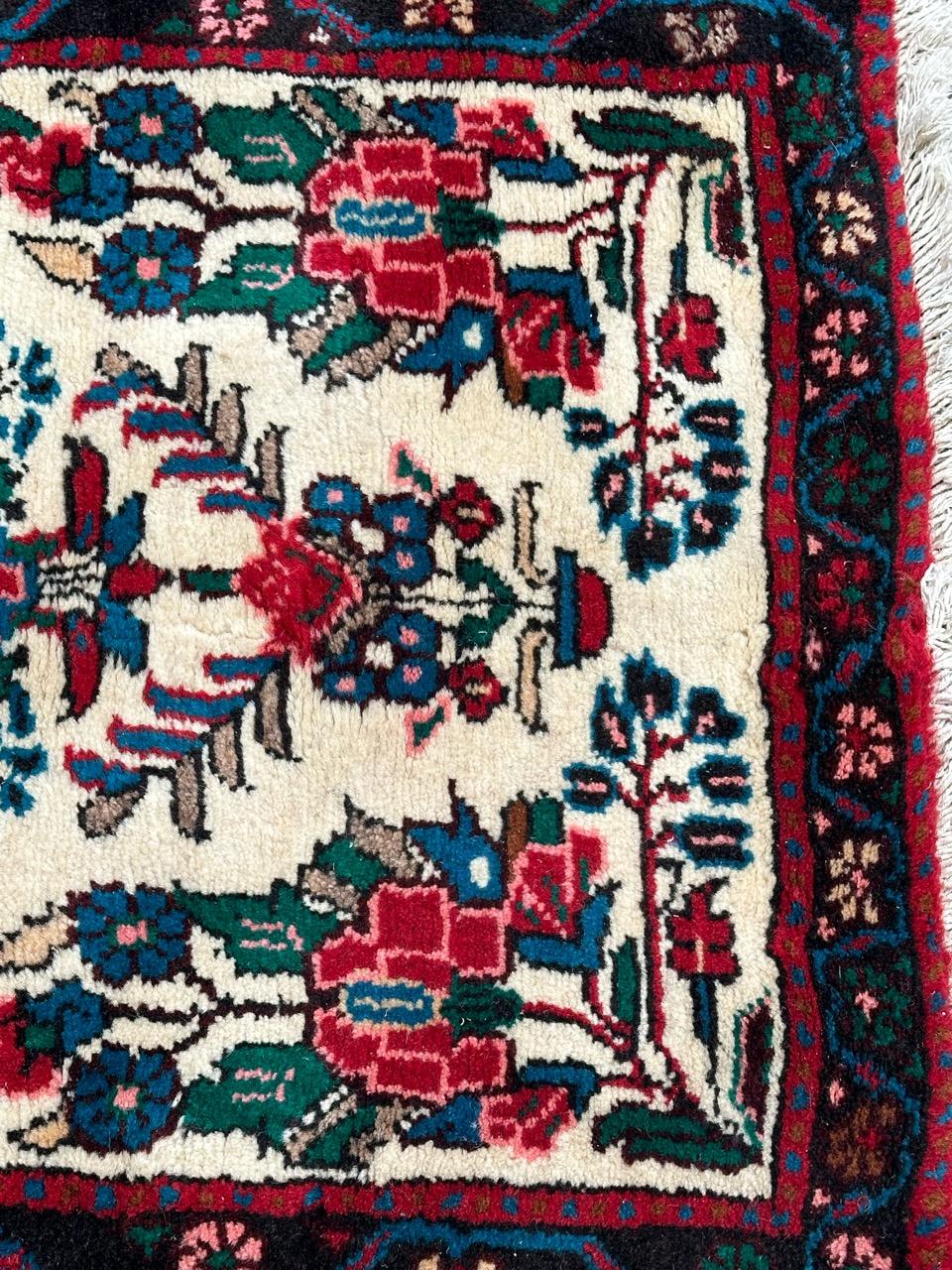 Bobyrugs hübscher kleiner Vintage-Hamadan-Teppich  (Asiatisch) im Angebot