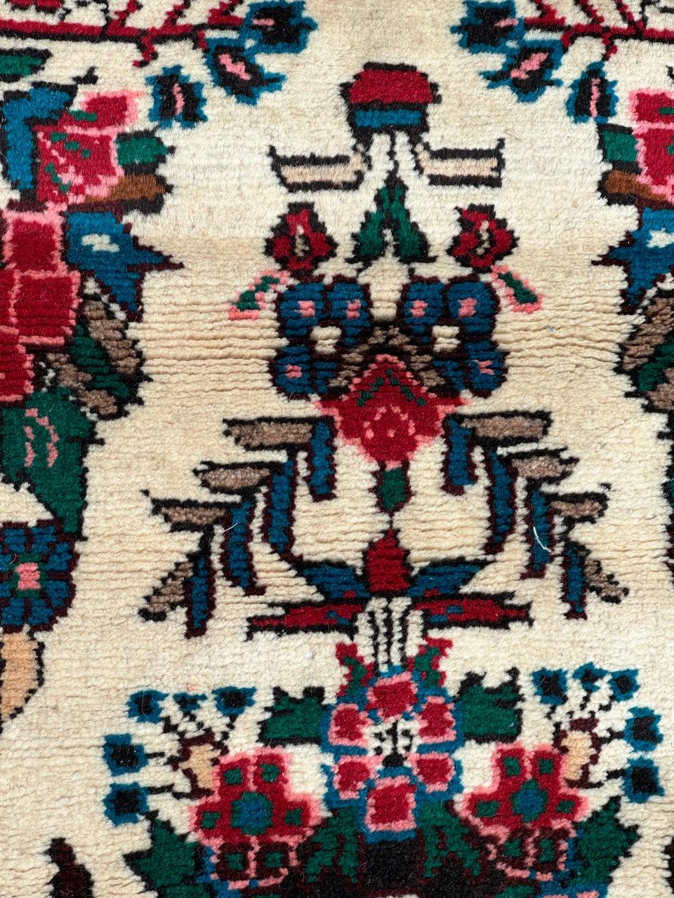pretty small vintage Hamadan rug  In Good Condition For Sale In Saint Ouen, FR