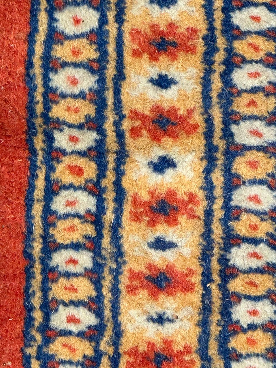 Bobyrug's hübscher kleiner pakistanischer Vintage-Teppich Bokhara-Design  im Angebot 4