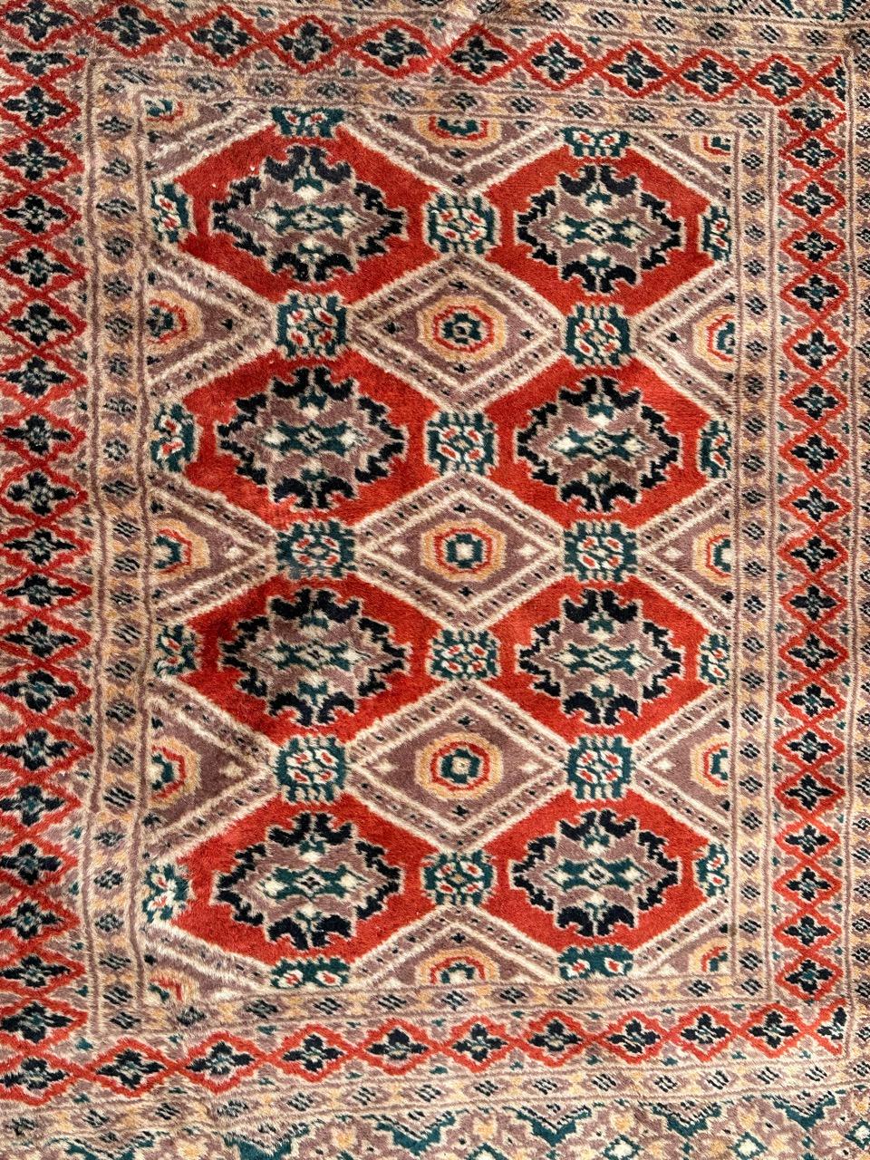 Bobyrug’s pretty small vintage Pakistani rug For Sale 3