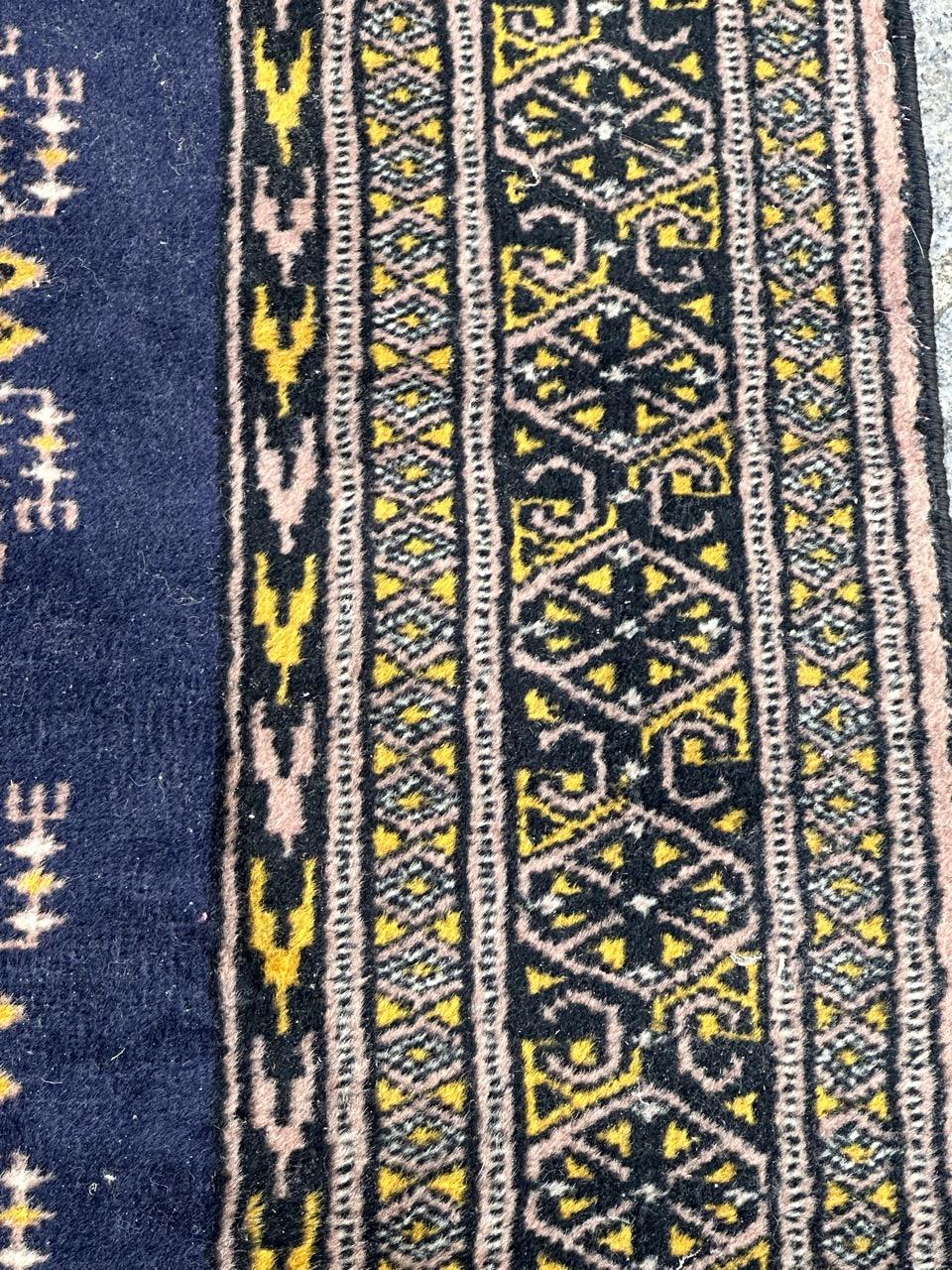 pretty small vintage Pakistani rug 1