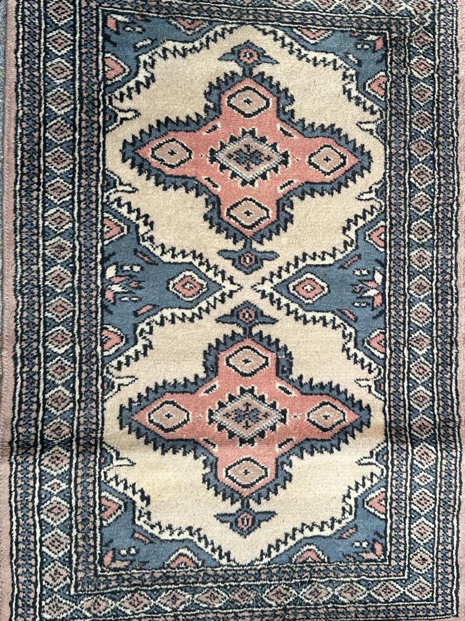 pretty small vintage Pakistani rug For Sale 2