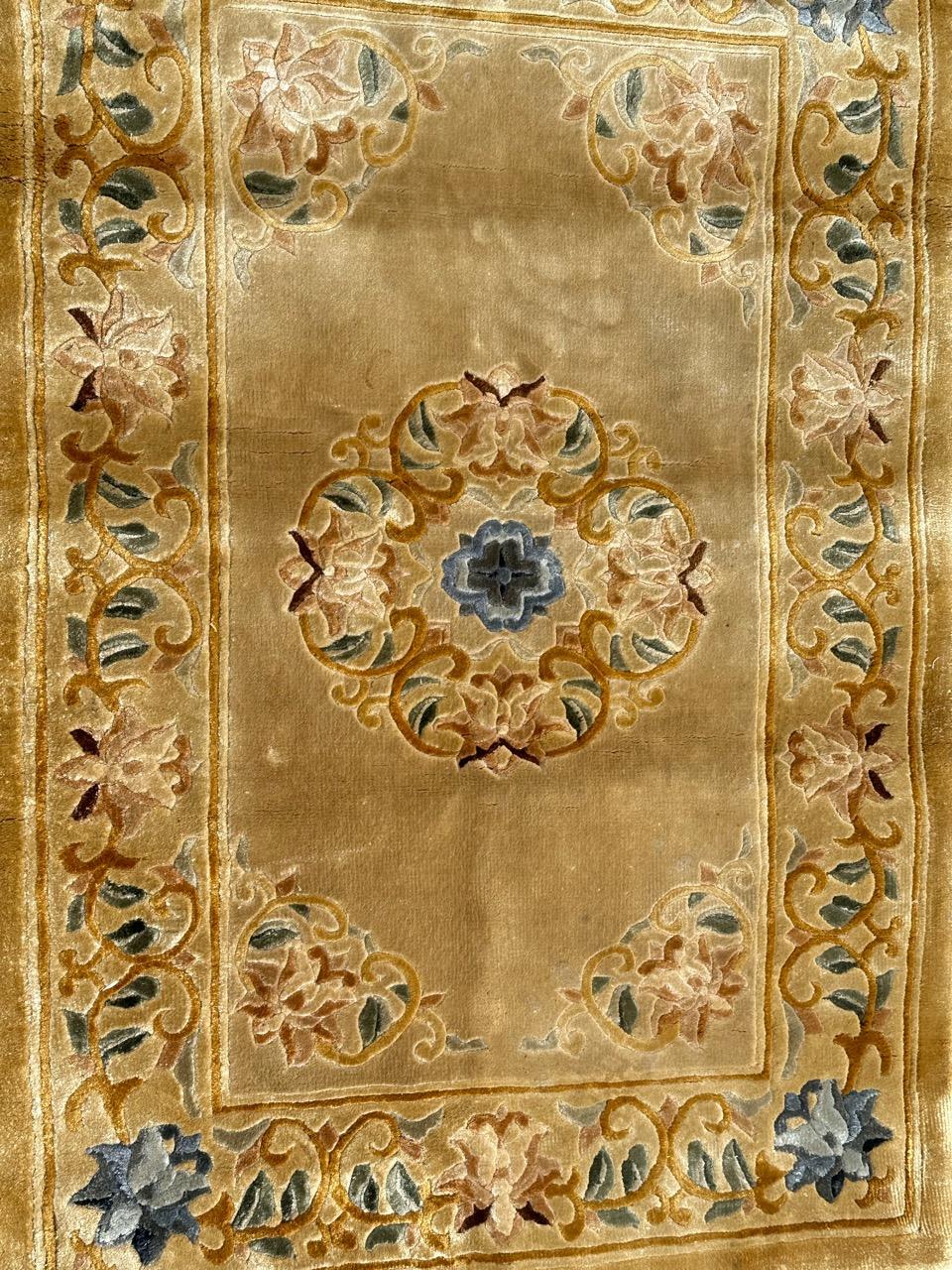 Very beautiful small Chinese rug with nice design and beautiful colours with a yellow background, blue, brown, pink, green and purple at the design, entirely and finely hand knotted with silk on silk foundation.

✨✨✨
