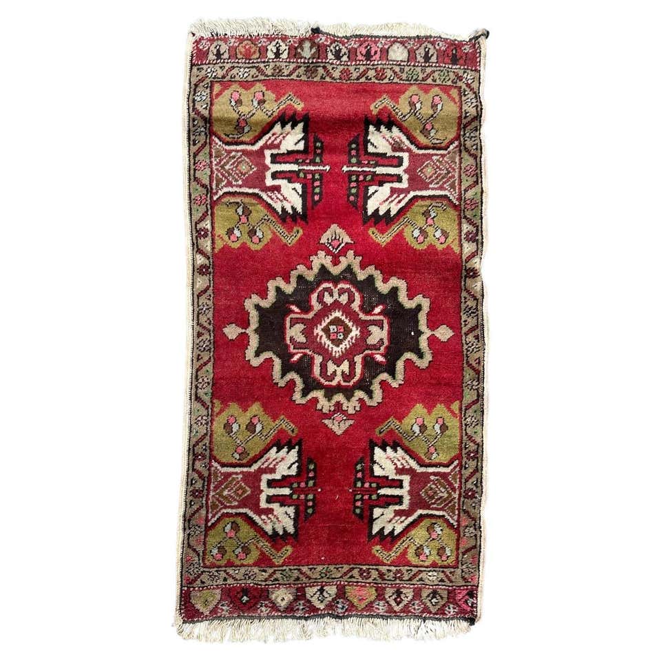 small vintage Turkish rug For Sale at 1stDibs