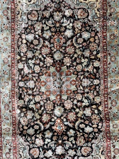 Joli tapis de soie sino-persane très fin de Bobyrug