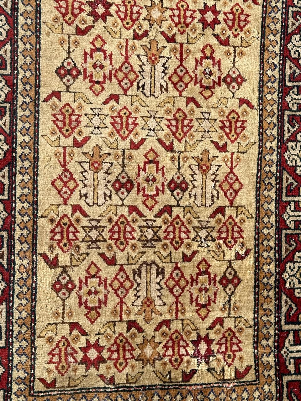 Bobyrugs hübscher Vintage-Teppich aus Aserbaidschan im Angebot 2