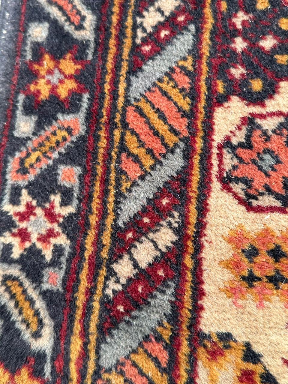 Bobyrugs hübscher Vintage-Teppich aus Aserbaidschan im Angebot 9