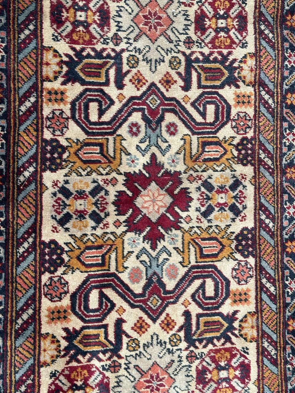 Bobyrugs hübscher Vintage-Teppich aus Aserbaidschan (Handgeknüpft) im Angebot