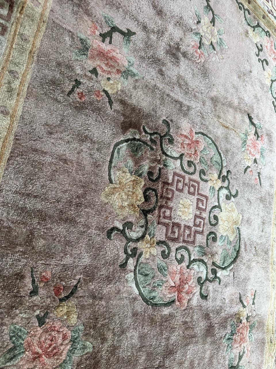 Bobyrug’s pretty vintage Chinese silk rug floral design  For Sale 4