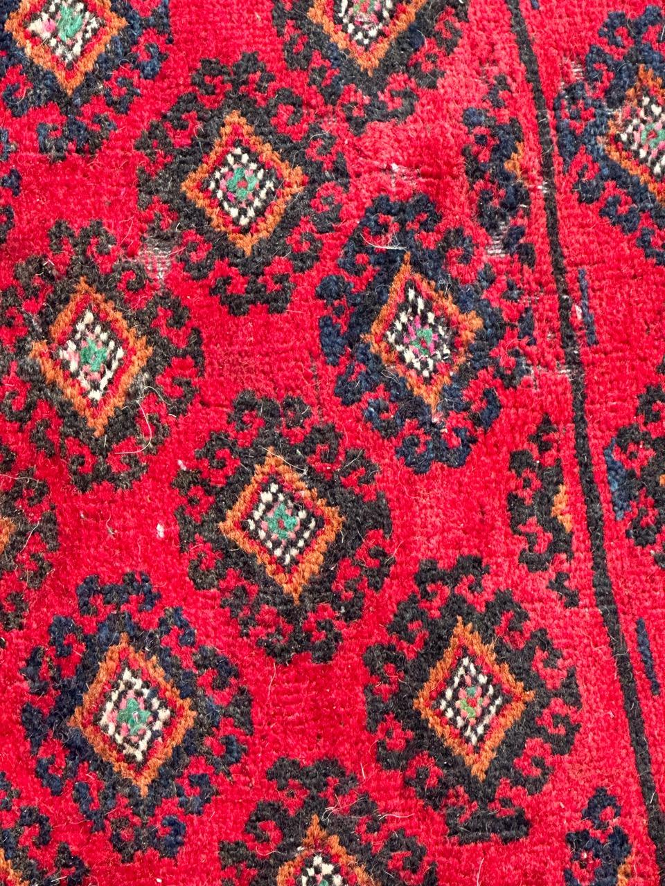 Nice mid century Turkmen Baluch rug with beautiful tribal design and nice colours with red, orange, blue and black. Important wears, entirely hand knotted with wool on wool foundation.

✨✨✨
