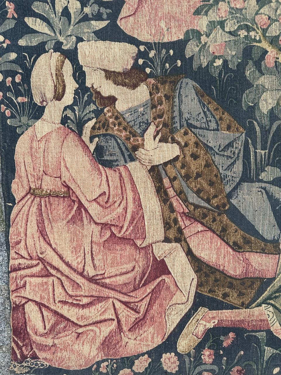 Coton Bobyrug's pretty vintage French medieval design hand printed tapestry en vente
