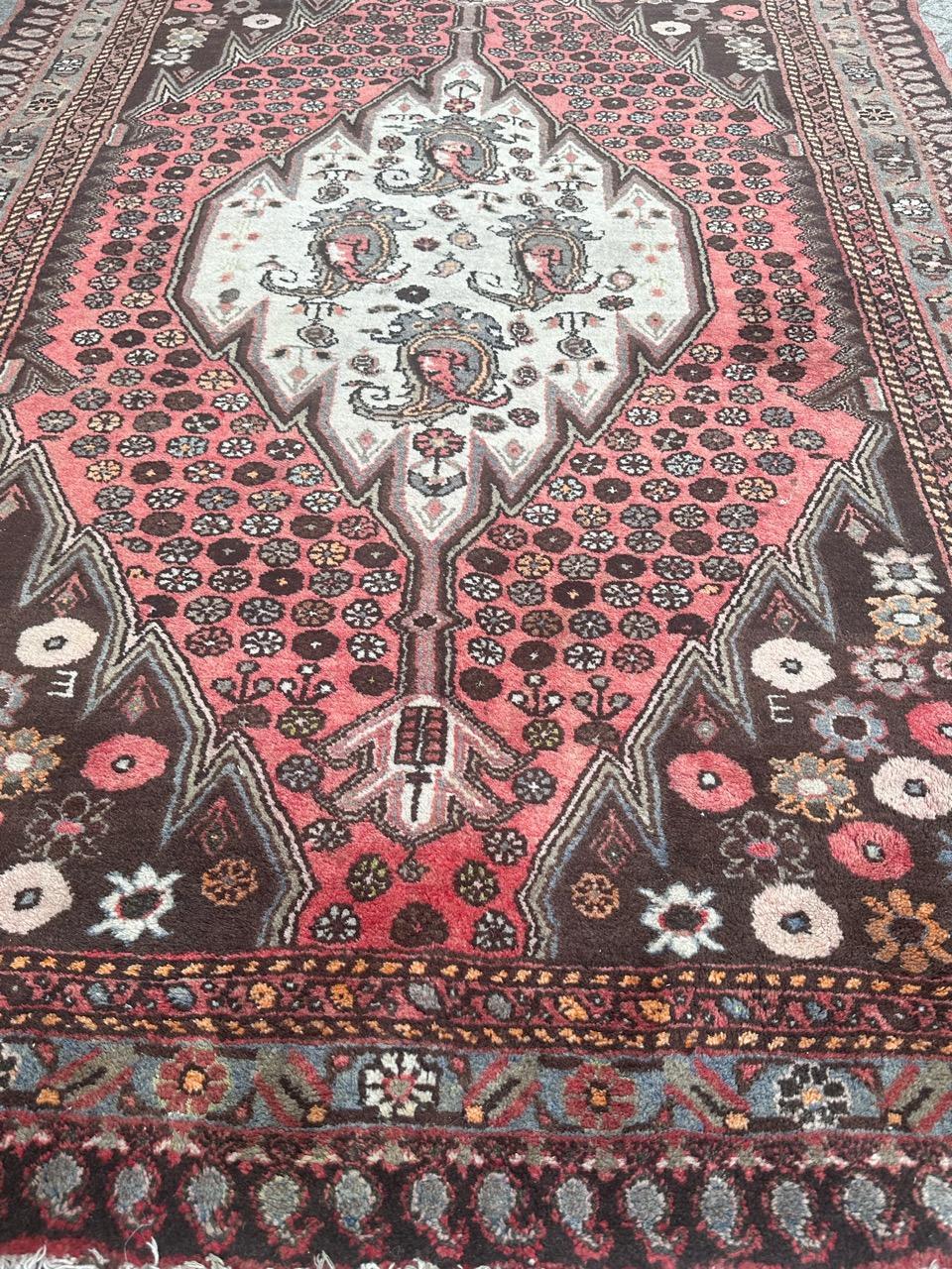  pretty vintage Hamadan rug For Sale 10