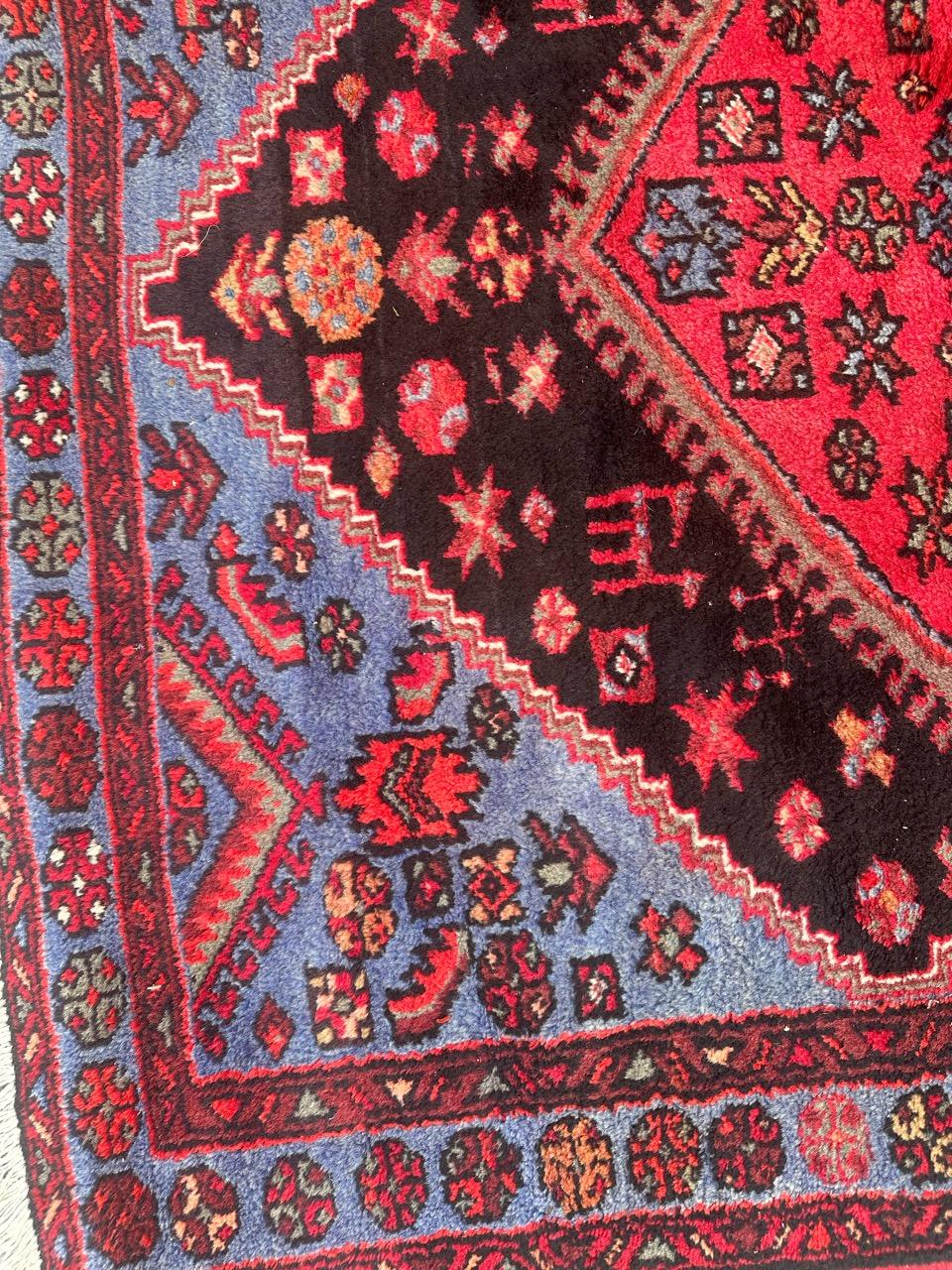 Hand-Knotted  pretty vintage Hamadan rug For Sale