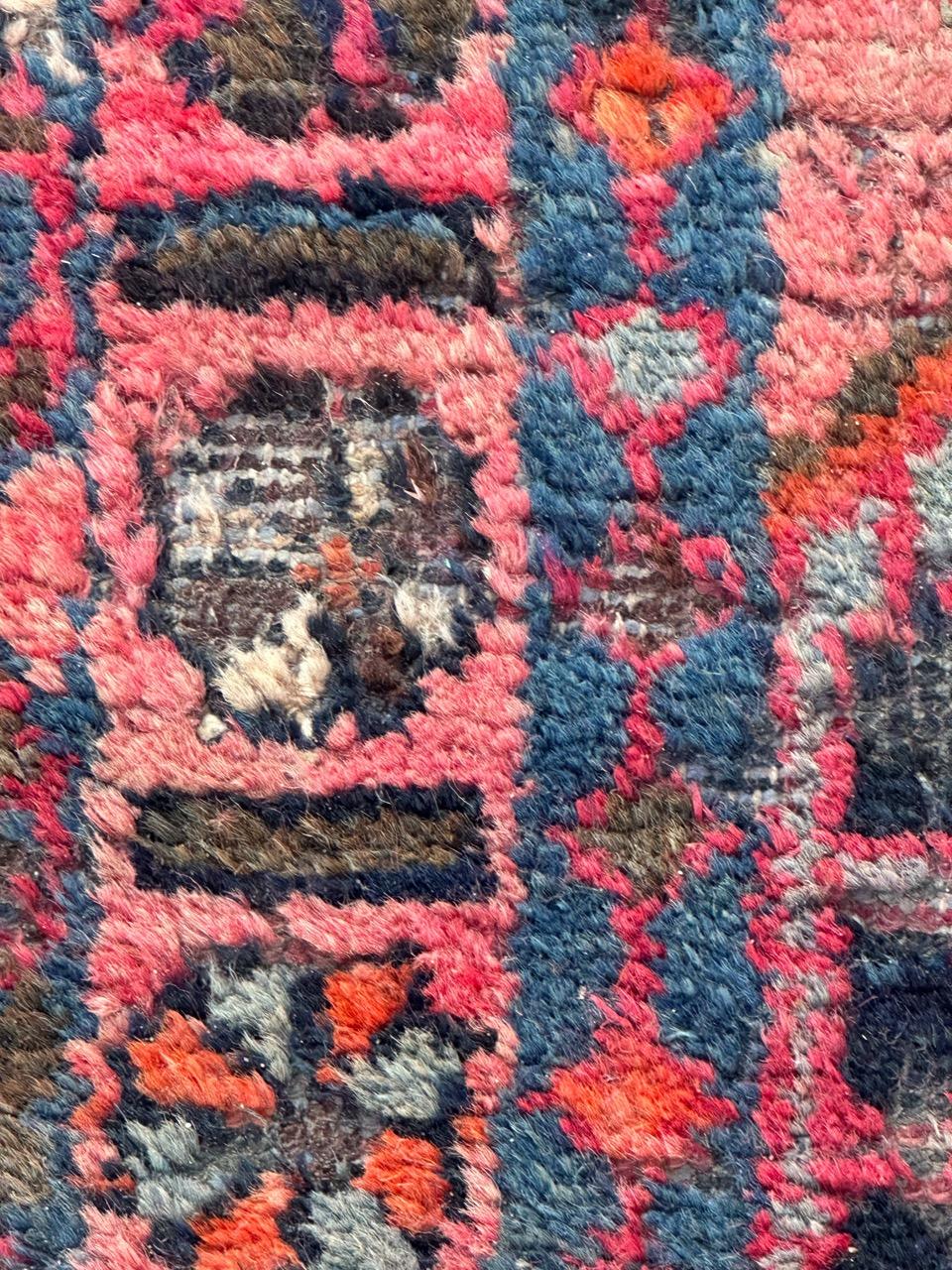 Laine Le joli tapis vintage Hamadan de Bobyrug  en vente