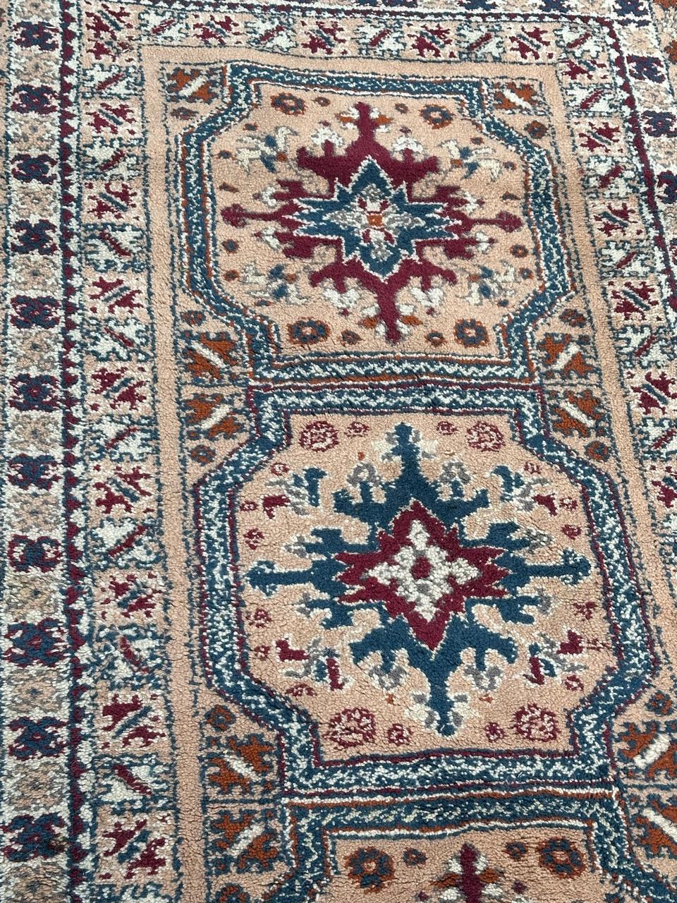 Bobyrug's hübscher marokkanischer Vintage-Teppich  (Handgeknüpft) im Angebot
