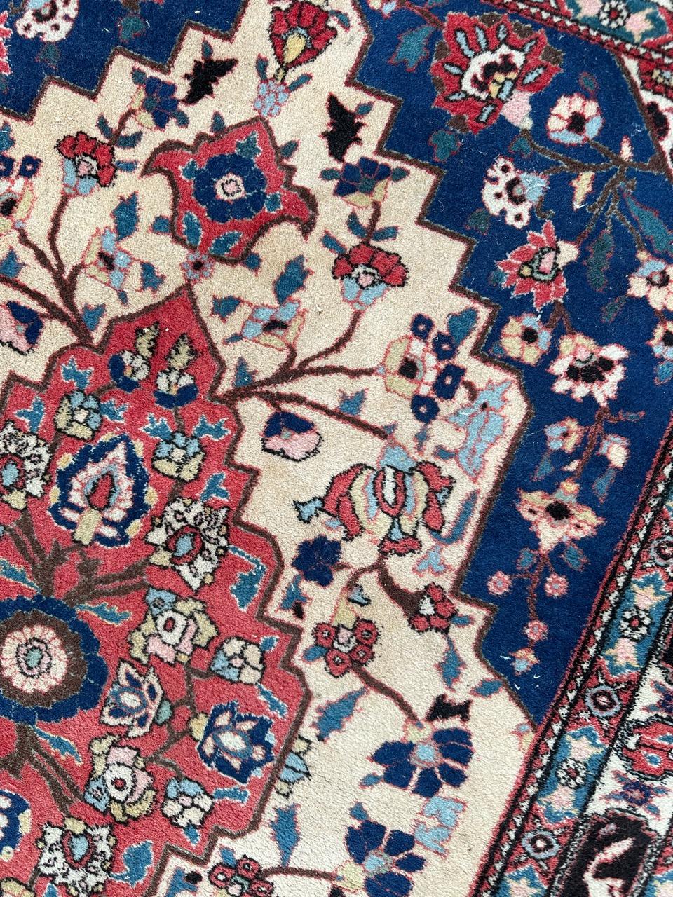 Bobyrug’s Pretty vintage Najaf Abad rug For Sale 2