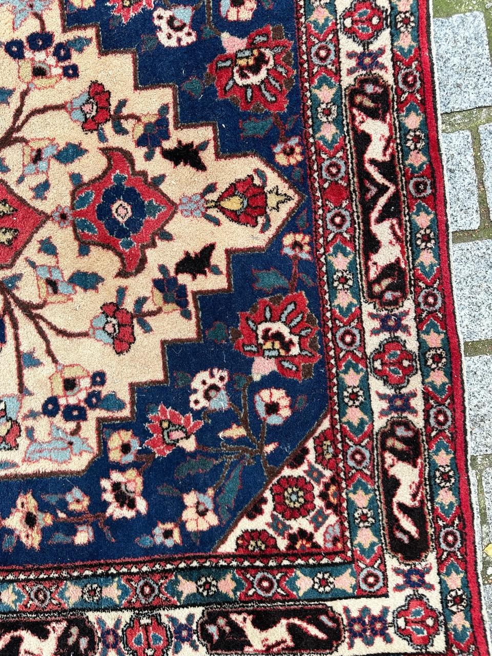 Bobyrug’s Pretty vintage Najaf Abad rug For Sale 3