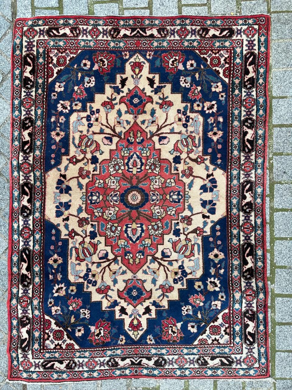 Bobyrug’s Pretty vintage Najaf Abad rug For Sale 6