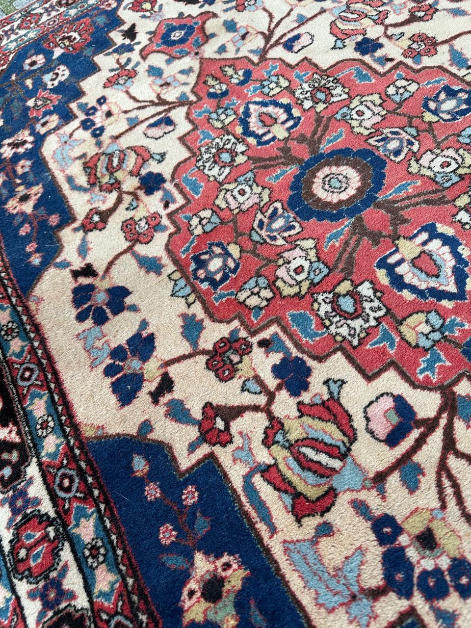 Bobyrug’s Pretty vintage Najaf Abad rug For Sale 1