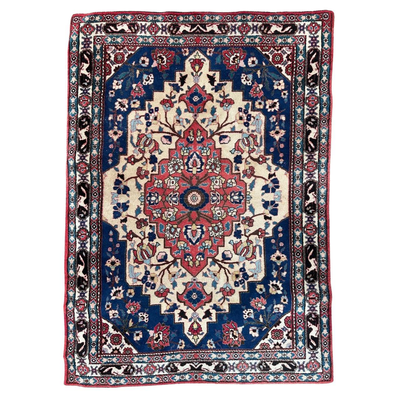 Bobyrug’s Pretty vintage Najaf Abad rug For Sale