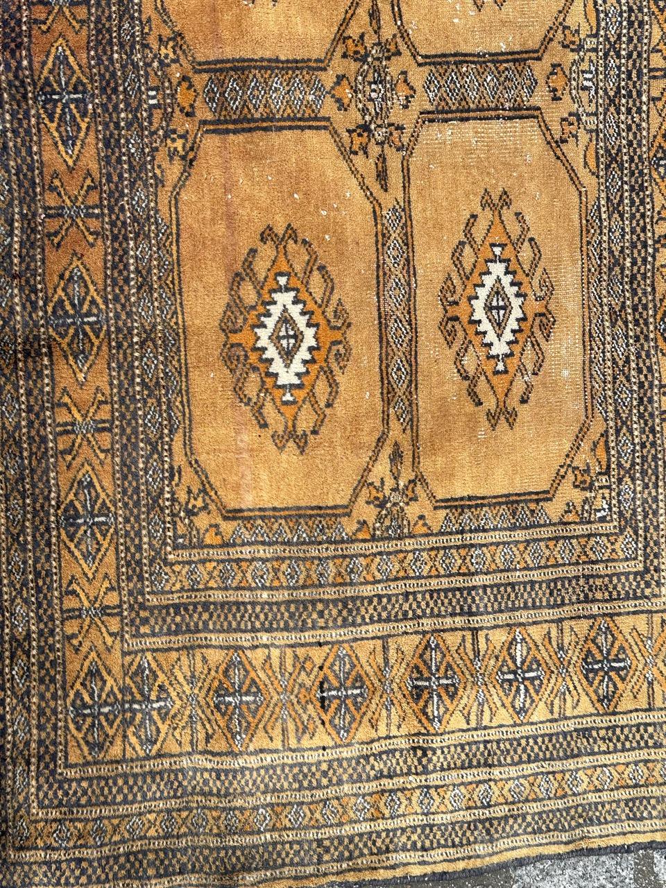 Bobyrug’s pretty vintage Pakistani chuval Turkmen style rug  In Fair Condition For Sale In Saint Ouen, FR