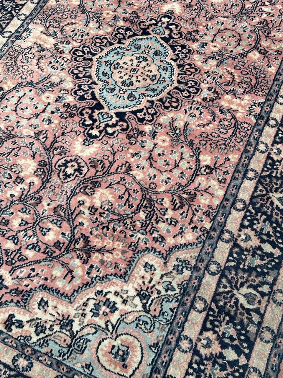 Bobyrug’s pretty vintage Pakistani rug  For Sale 8