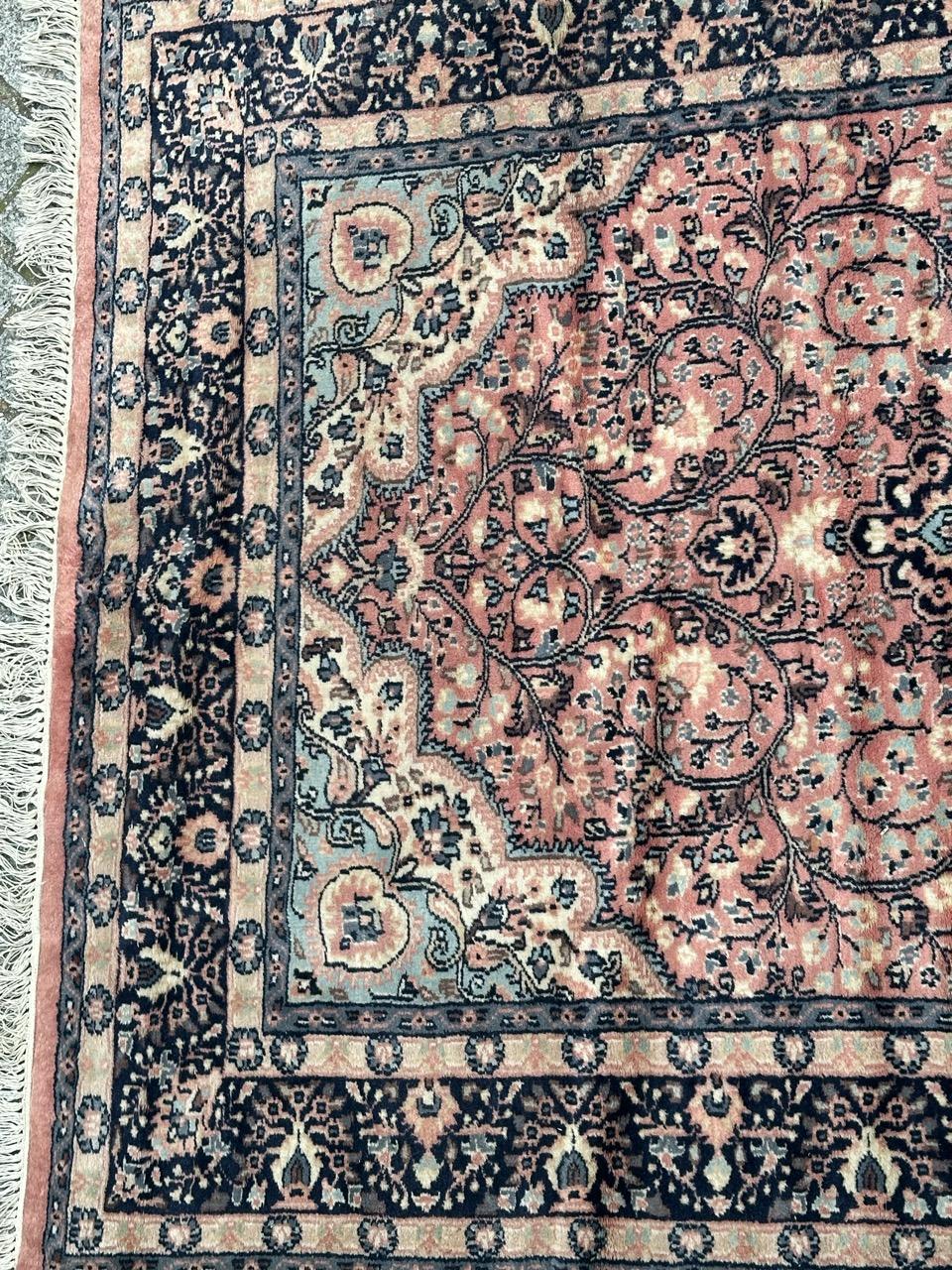 Late 20th Century Bobyrug’s pretty vintage Pakistani rug  For Sale