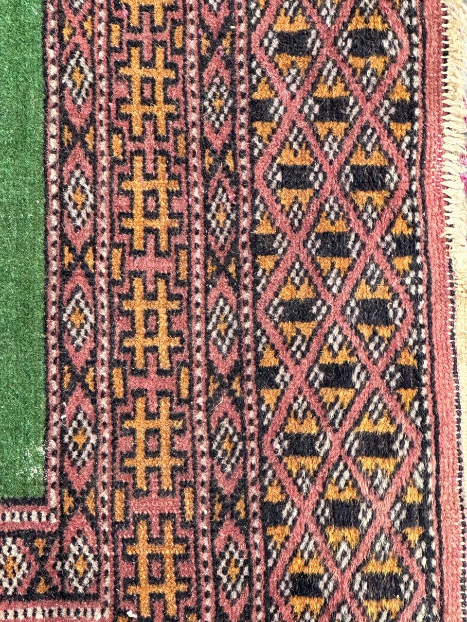 Bobyrug’s pretty vintage Pakistani rug Saf design  For Sale 3