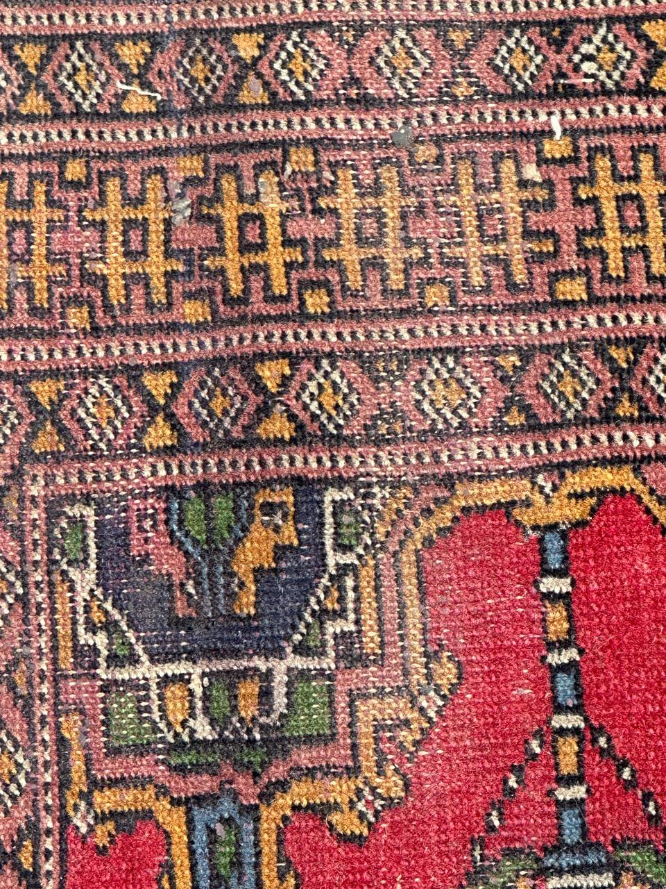Wool Bobyrug’s pretty vintage Pakistani rug Saf design  For Sale