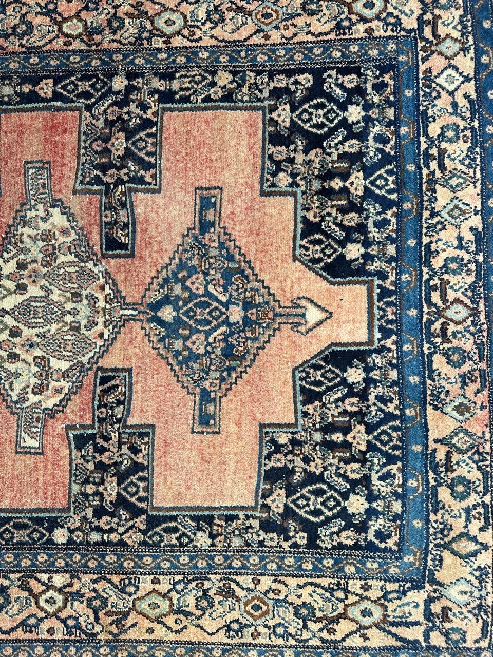 Hand-Knotted  pretty vintage Senneh rug  For Sale
