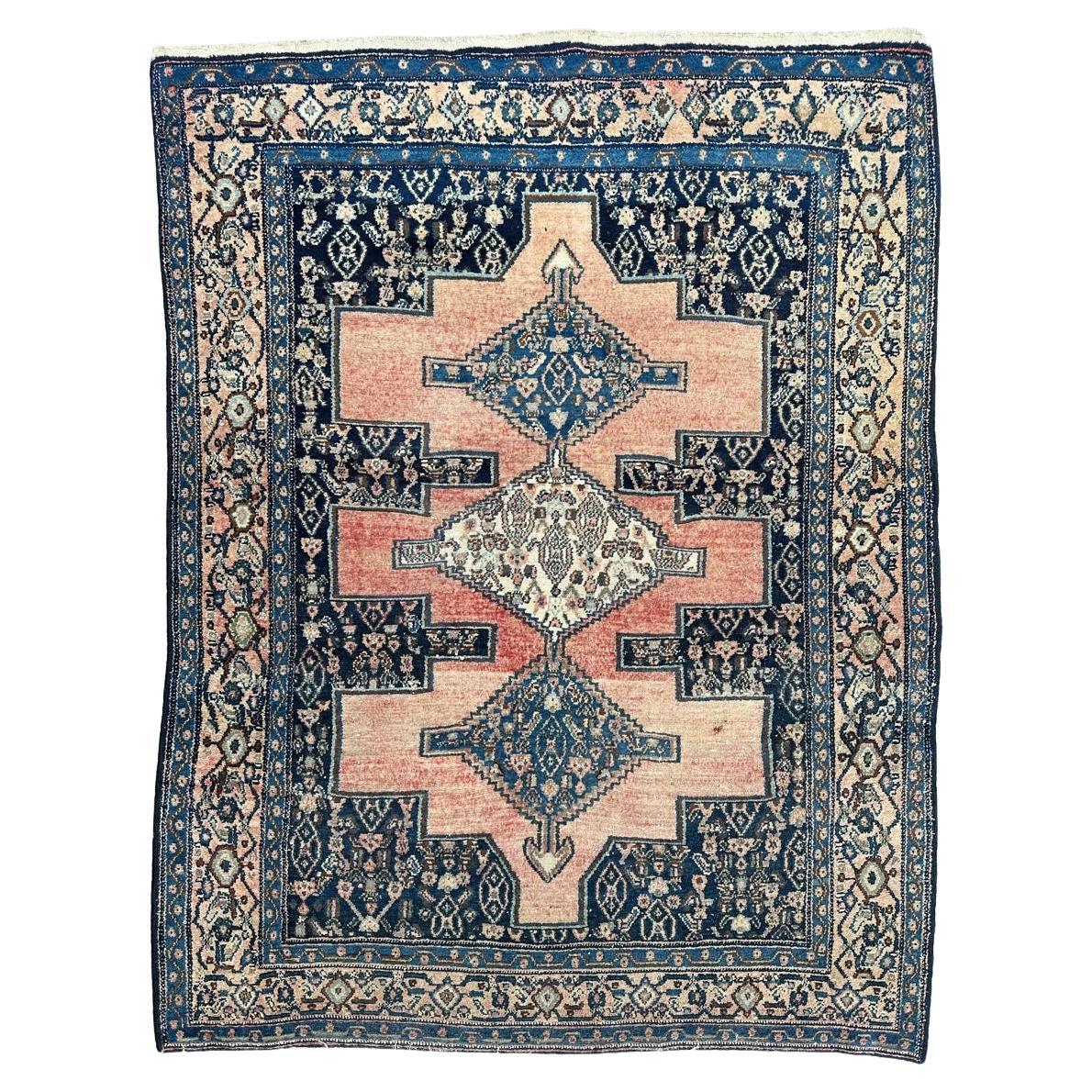  pretty vintage Senneh rug  For Sale