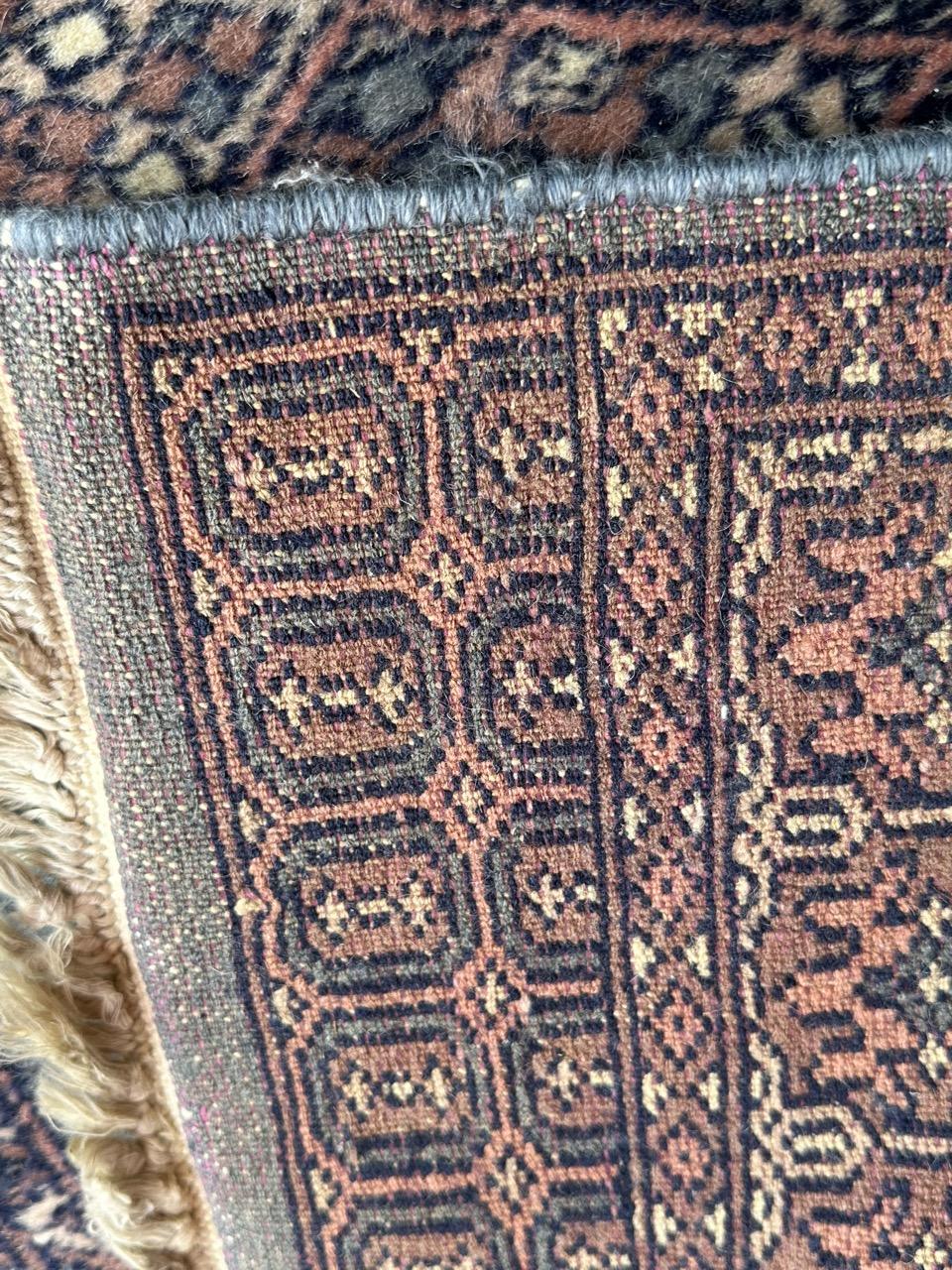 Bobyrug’s pretty vintage small Pakistani rug  For Sale 6