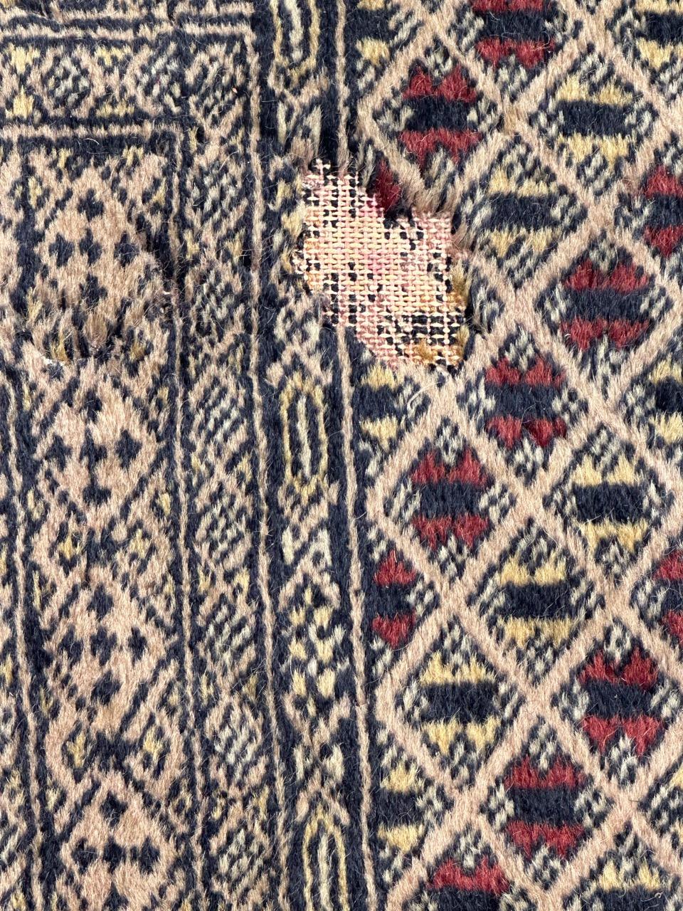 pretty vintage small Pakistani rug Turkmen style For Sale 6