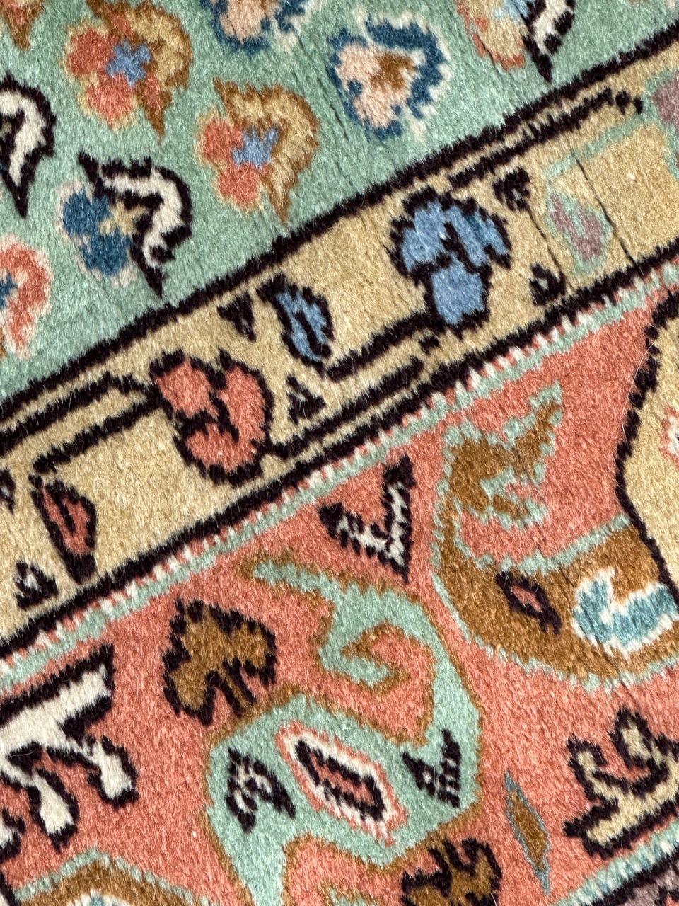 Bobyrug’s pretty vintage Turkish Anatolian rug  For Sale 9