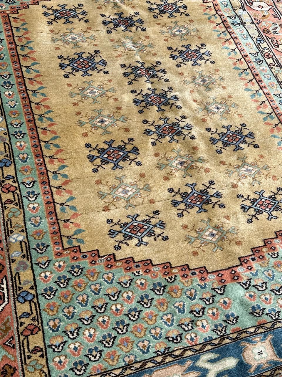 Bobyrugs hübscher türkisch-anatolischer Vintage-Teppich  (20. Jahrhundert) im Angebot