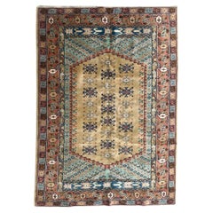 pretty vintage Turkish Anatolian rug 