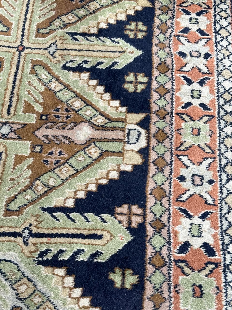 Bobyrug’s pretty vintage Turkish rug  For Sale 7