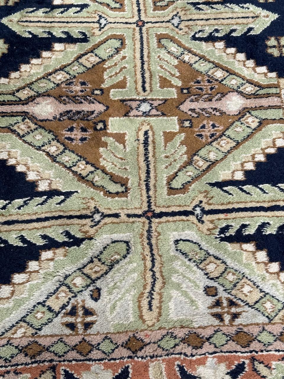 Bobyrug’s pretty vintage Turkish rug  For Sale 10