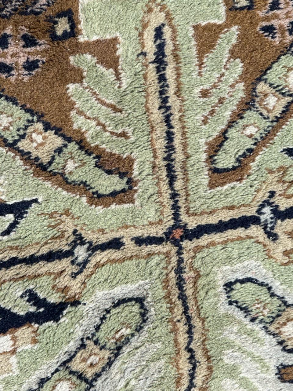Bobyrugs hübscher türkischer Vintage-Teppich  (Handgeknüpft) im Angebot