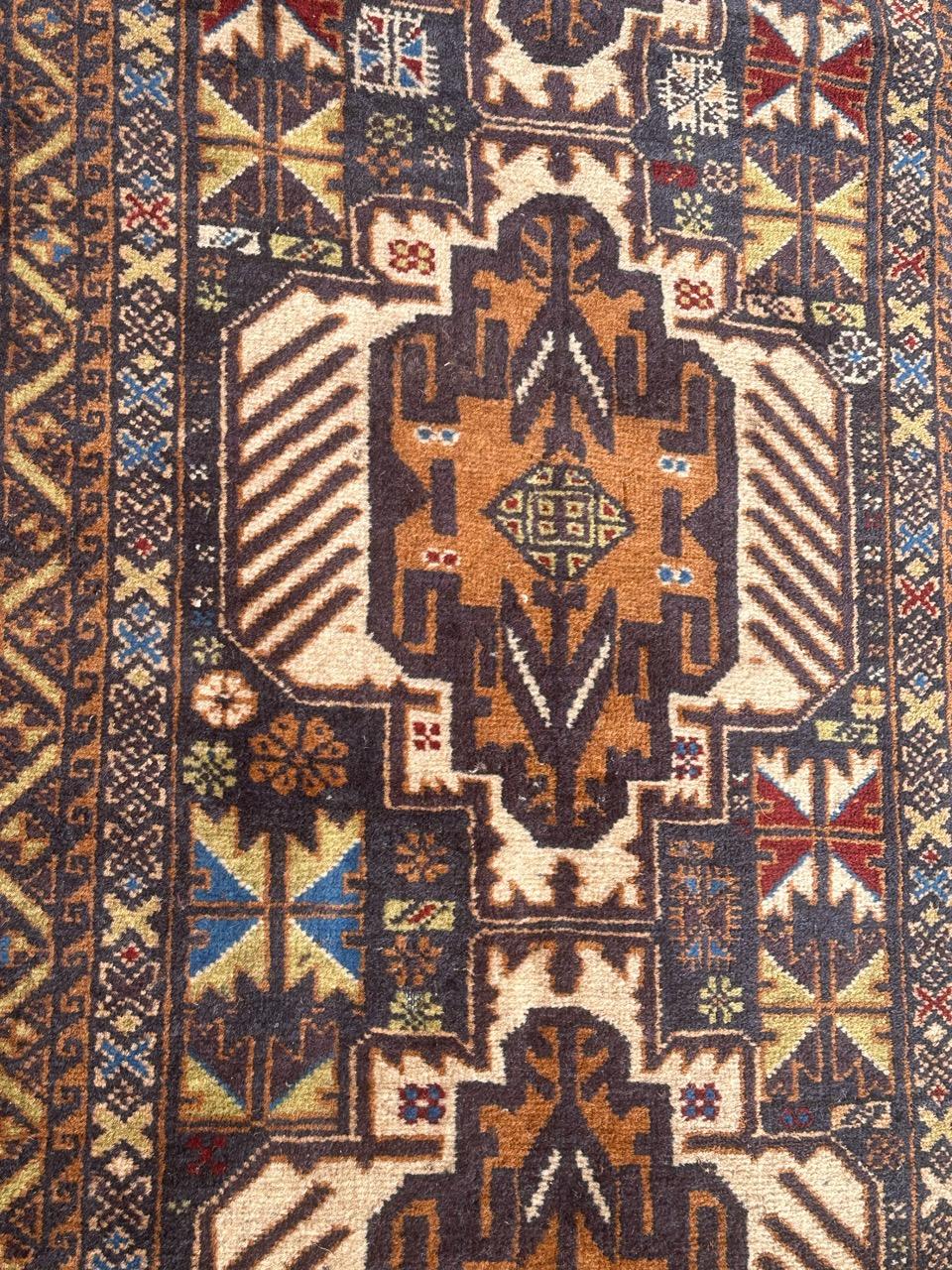 Bobyrug’s pretty vintage Turkmen Baluch rug  In Good Condition For Sale In Saint Ouen, FR