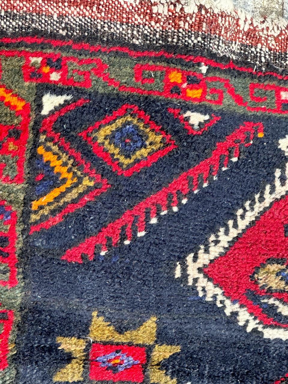 Coton Petit tapis turc Yastik du milieu du siècle dernier  en vente