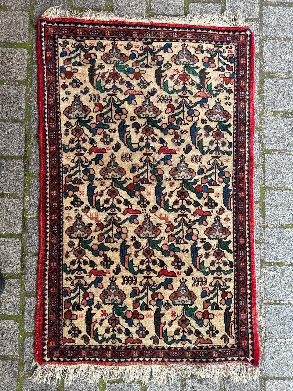 Bobyrug’s small vintage abadeh rug  For Sale 7