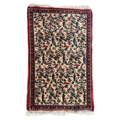 Bobyrug’s small Vintage abadeh rug 