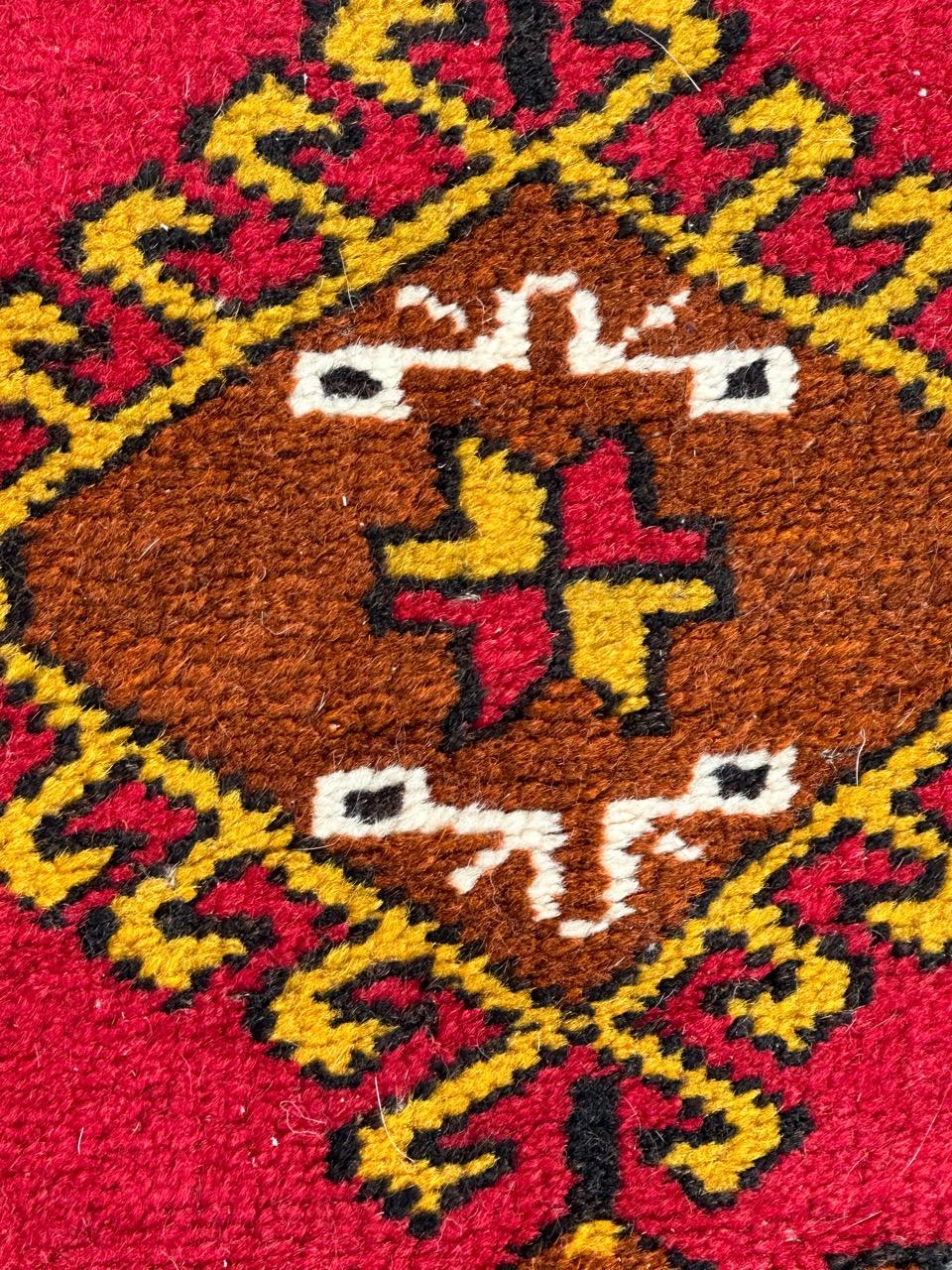 Bobyrug’s small vintage Turkish rug  For Sale 3