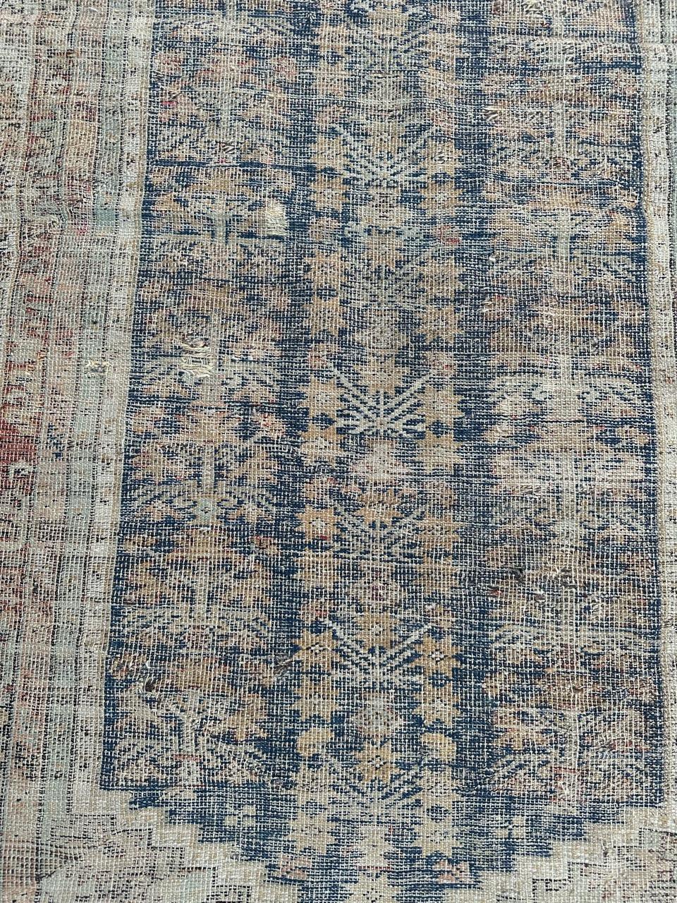 Bobyrug’s Very beautiful antique distressed 18th century Turkish Koula rug For Sale 1