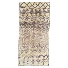 Bobyrug’s Very Pretty Vers Vintage Tribal Berbere Moroccan Rug