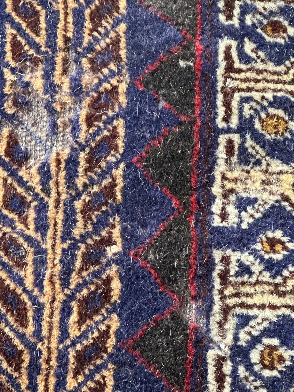 Bobyrug’s vintage Baluch rug For Sale 4