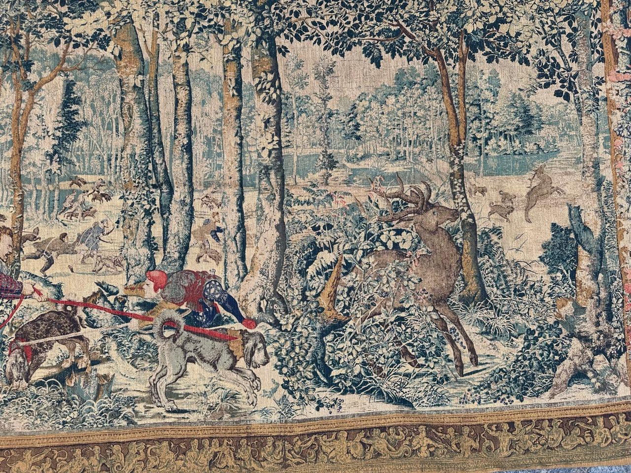Bobyrug's Vintage Französisch Hand gedruckt Aubusson Stil Wandteppich (Handbemalt) im Angebot