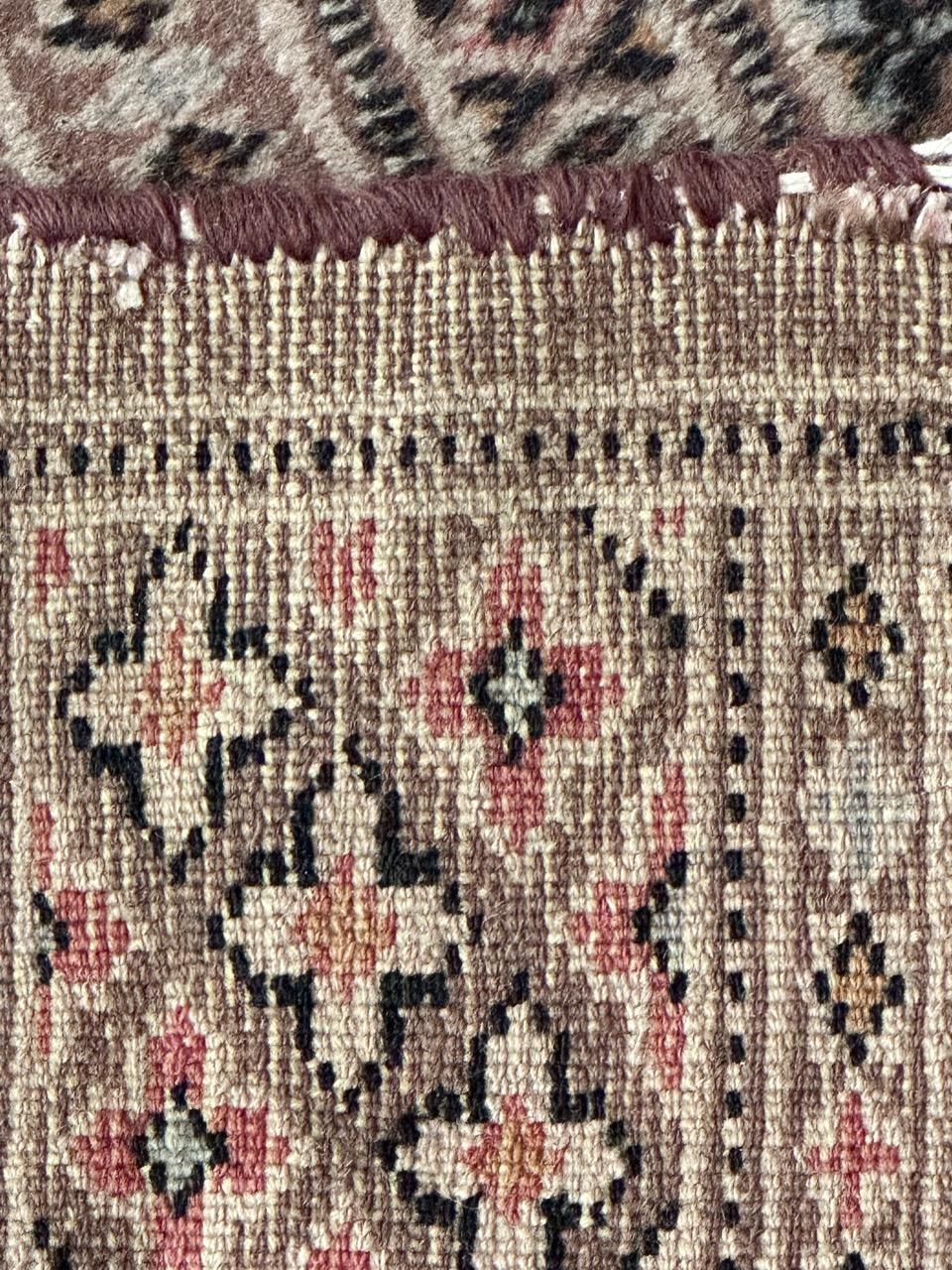 Bobyrug’s vintage Pakistani rug  For Sale 8