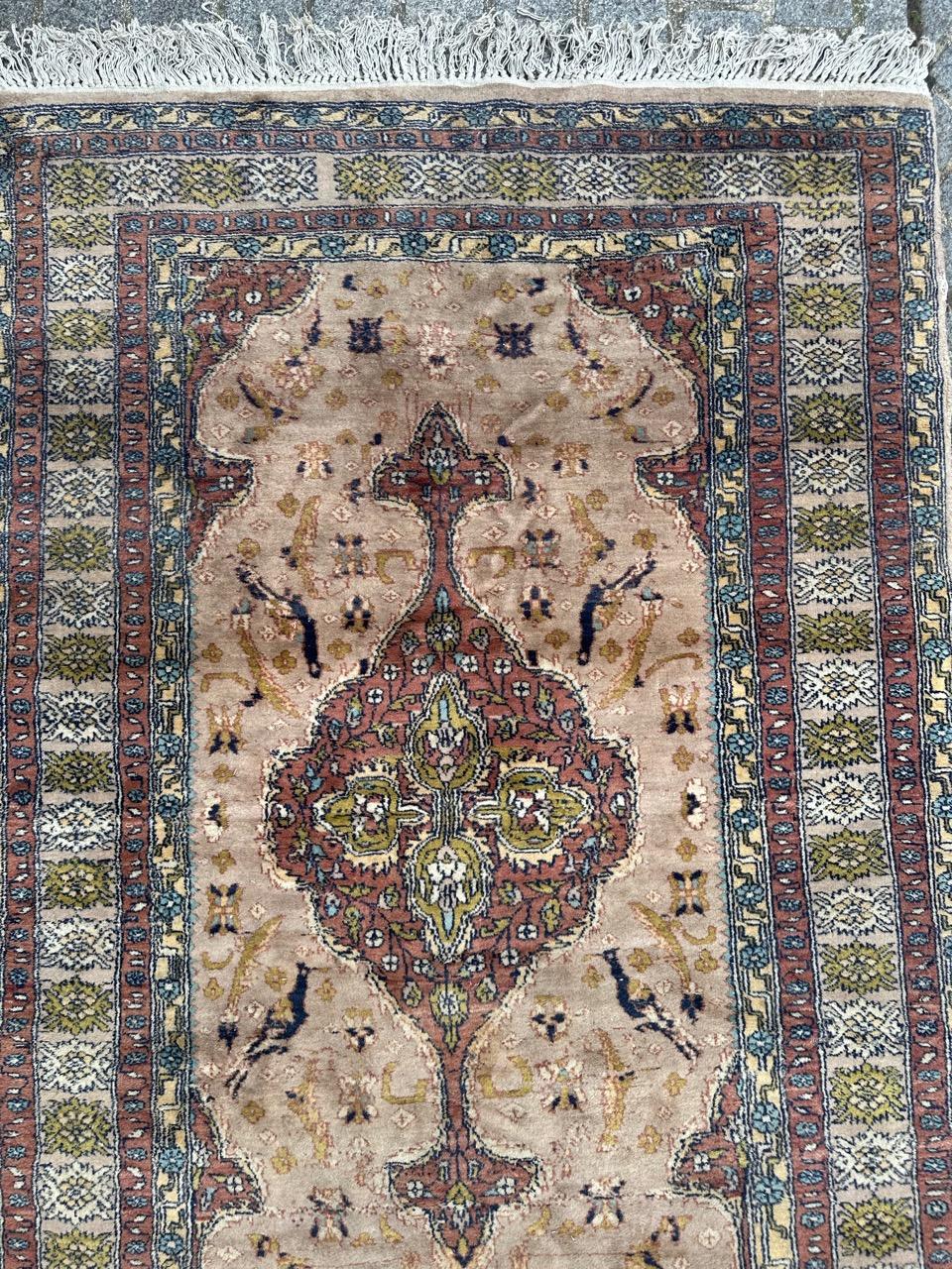 Bobyrugs pakistanischer Vintage-Teppich (Agra) im Angebot